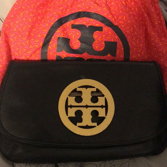 Tory Burch purse! - Picture 1 of 2
